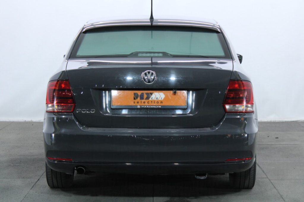 Volkswagen Polo Sedan I · Рестайлинг