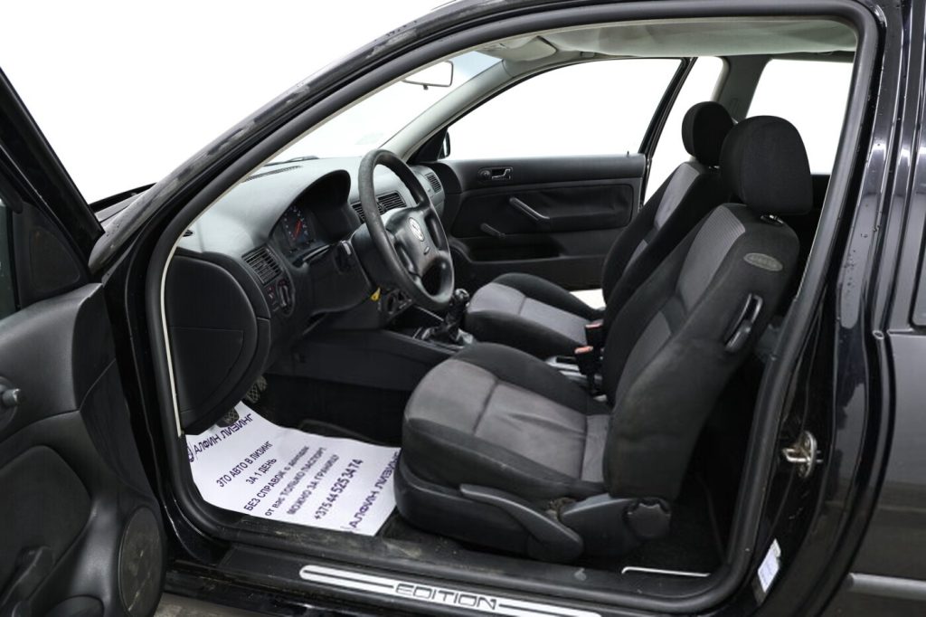 Volkswagen Golf IV