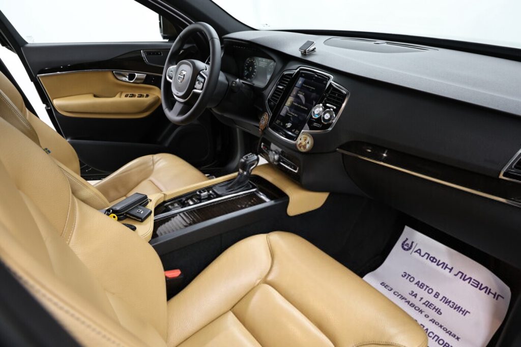 Volvo XC90 II