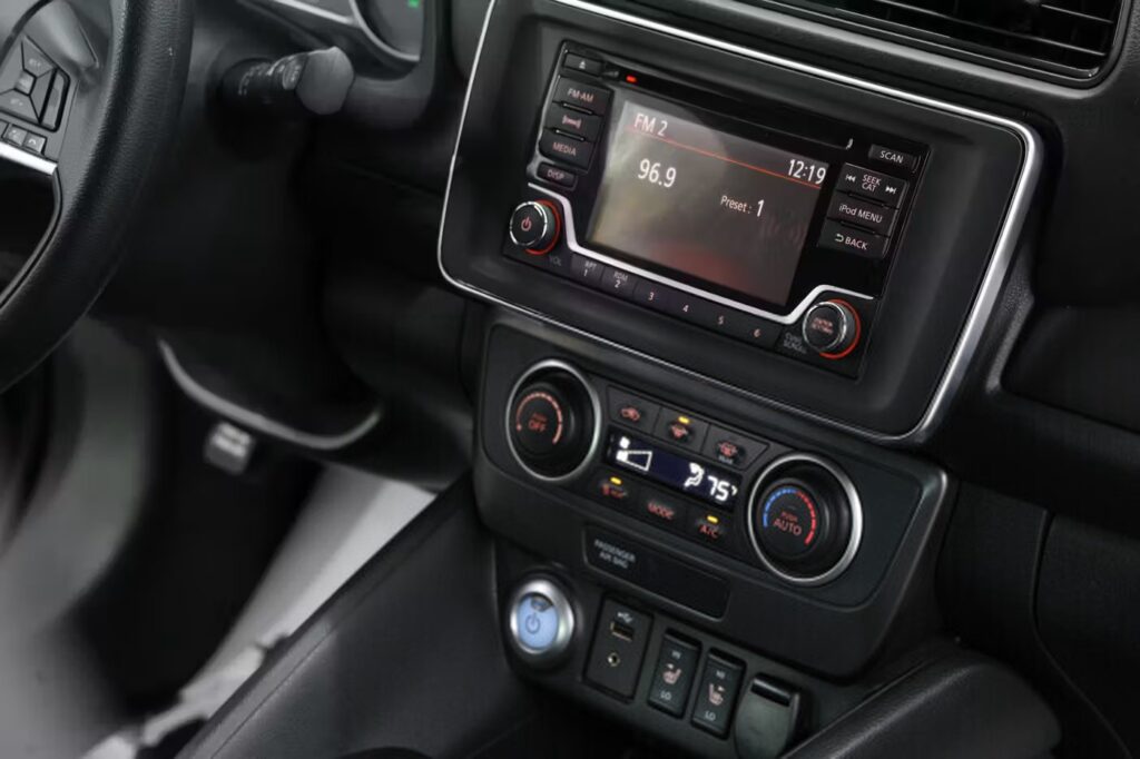 Nissan Leaf II