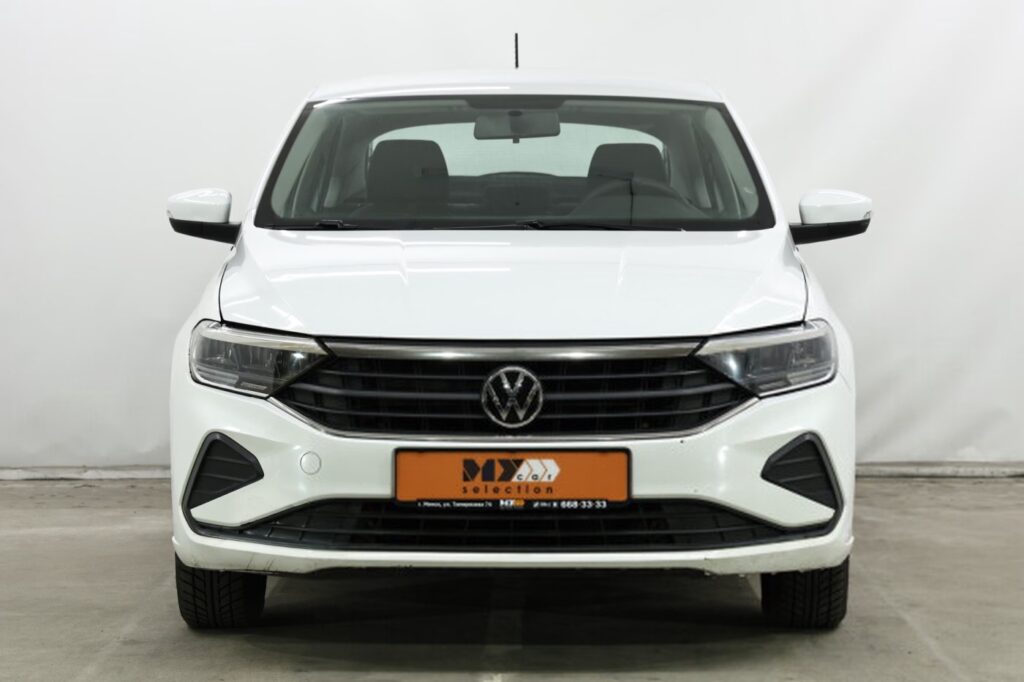 Volkswagen Polo Sedan II
