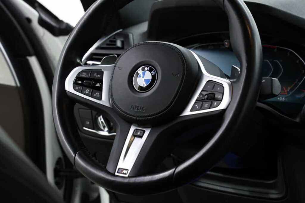 BMW X4 G02 · Рестайлинг