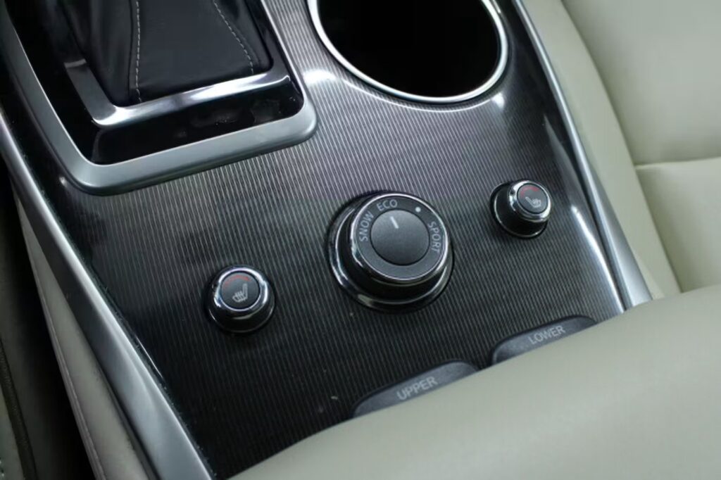 Infiniti QX60 L50 · Рестайлинг