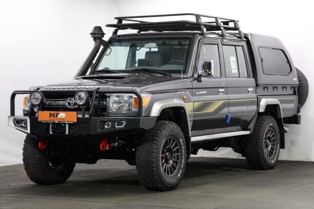 Toyota Land Cruiser J70 · Рестайлинг
