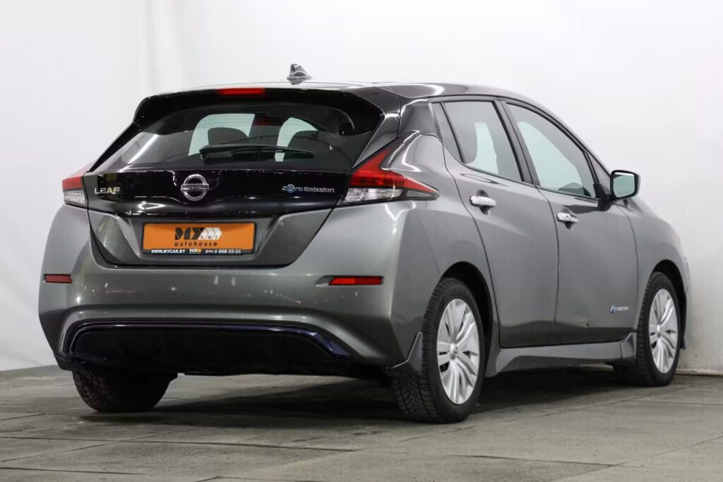 Nissan Leaf II