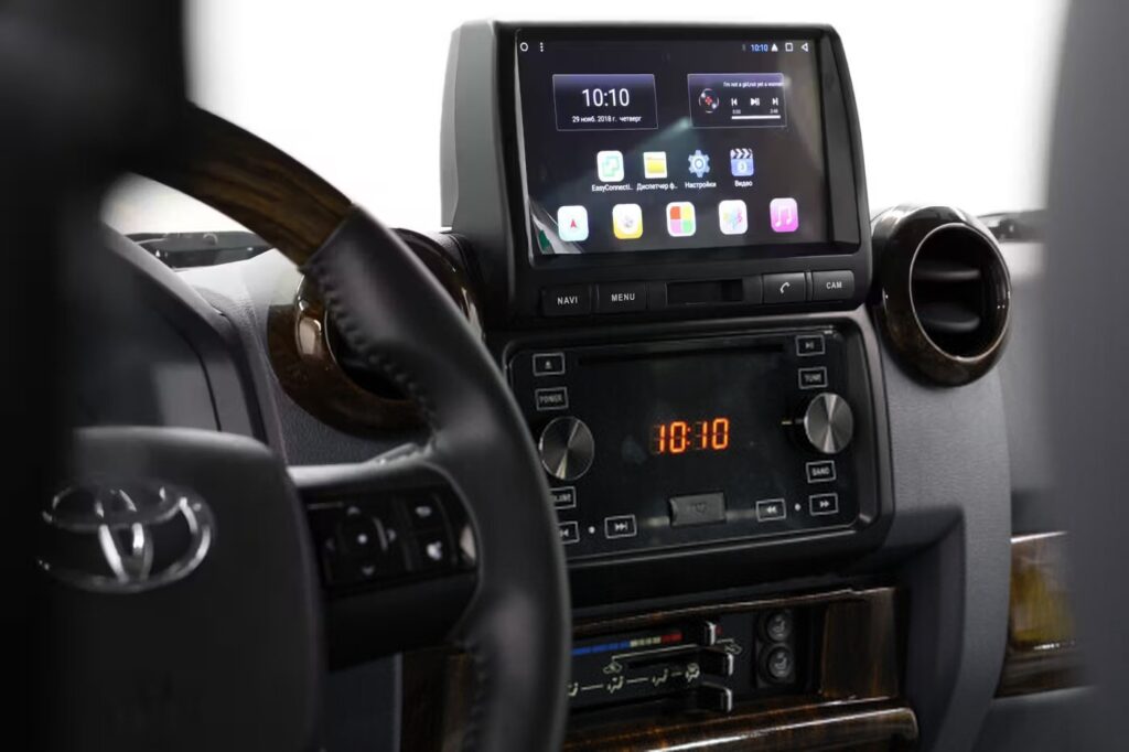 Toyota Land Cruiser J70 · Рестайлинг