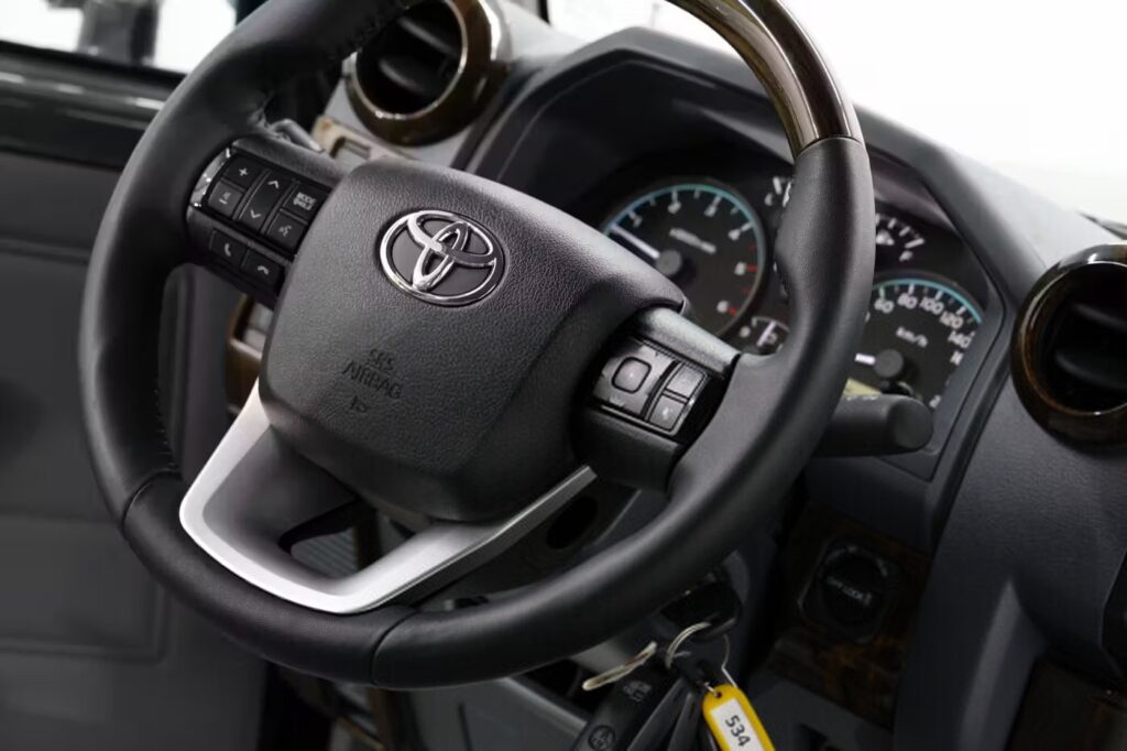 Toyota Land Cruiser J70 · Рестайлинг