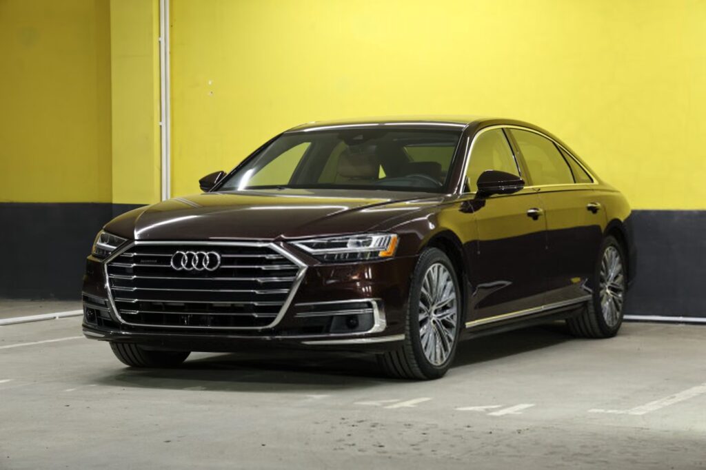 Audi A8 D5