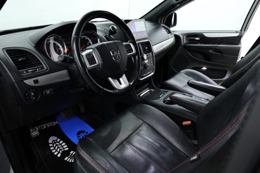Dodge Grand Caravan V · Рестайлинг