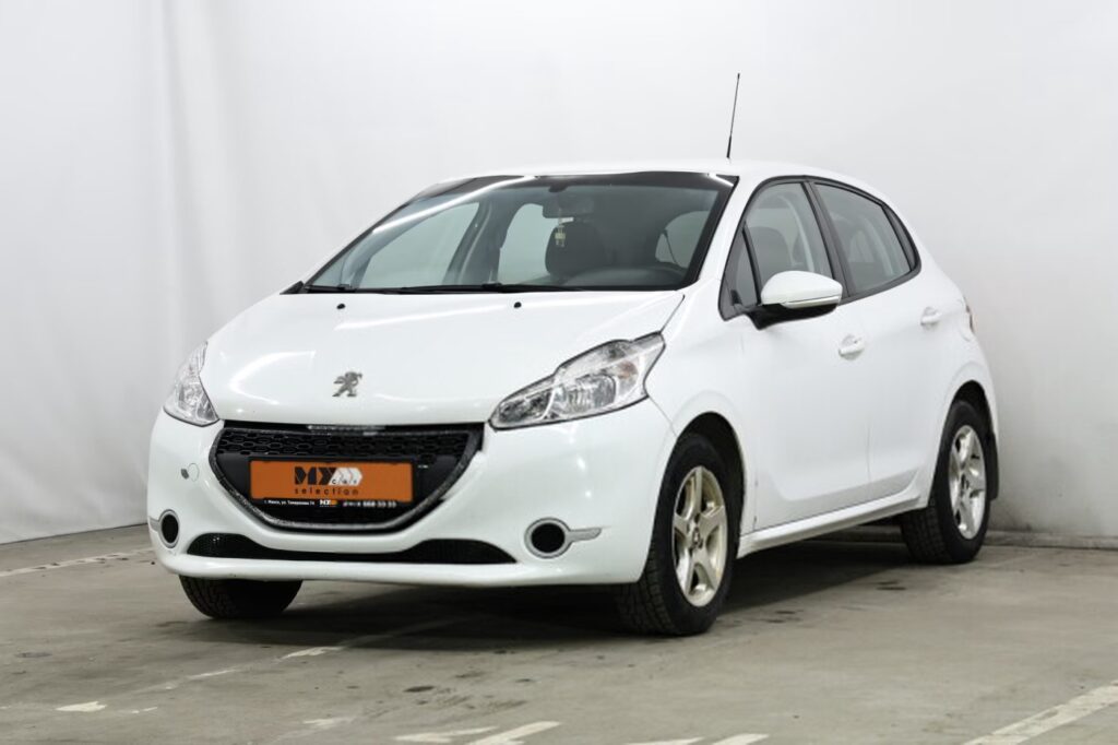 Peugeot 208 I