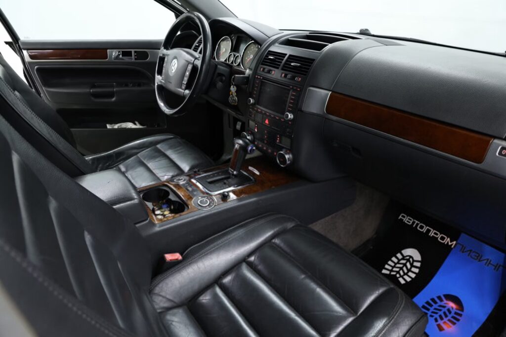 Volkswagen Touareg I