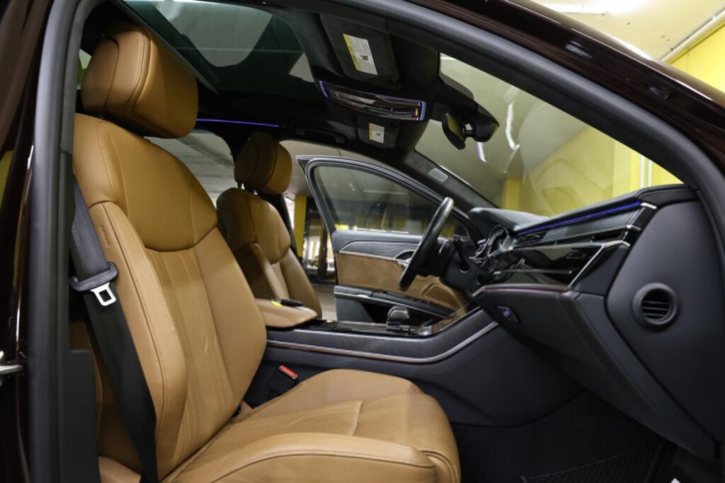 Audi A8 D5