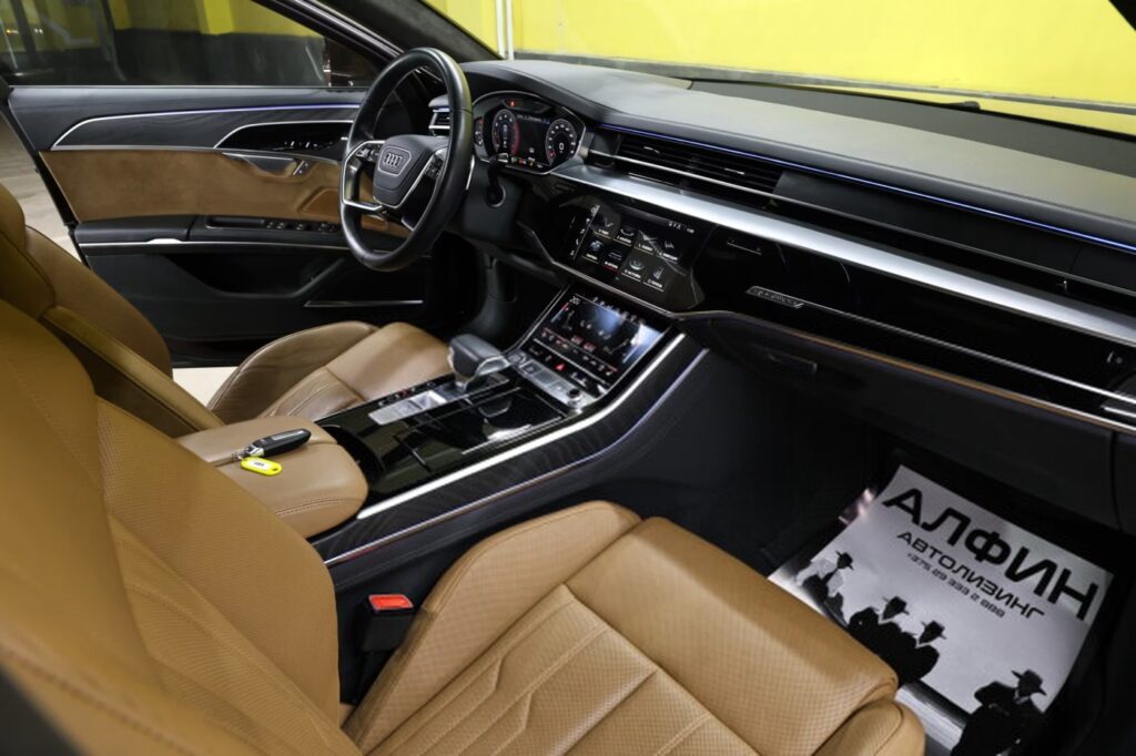 Audi A8 D5