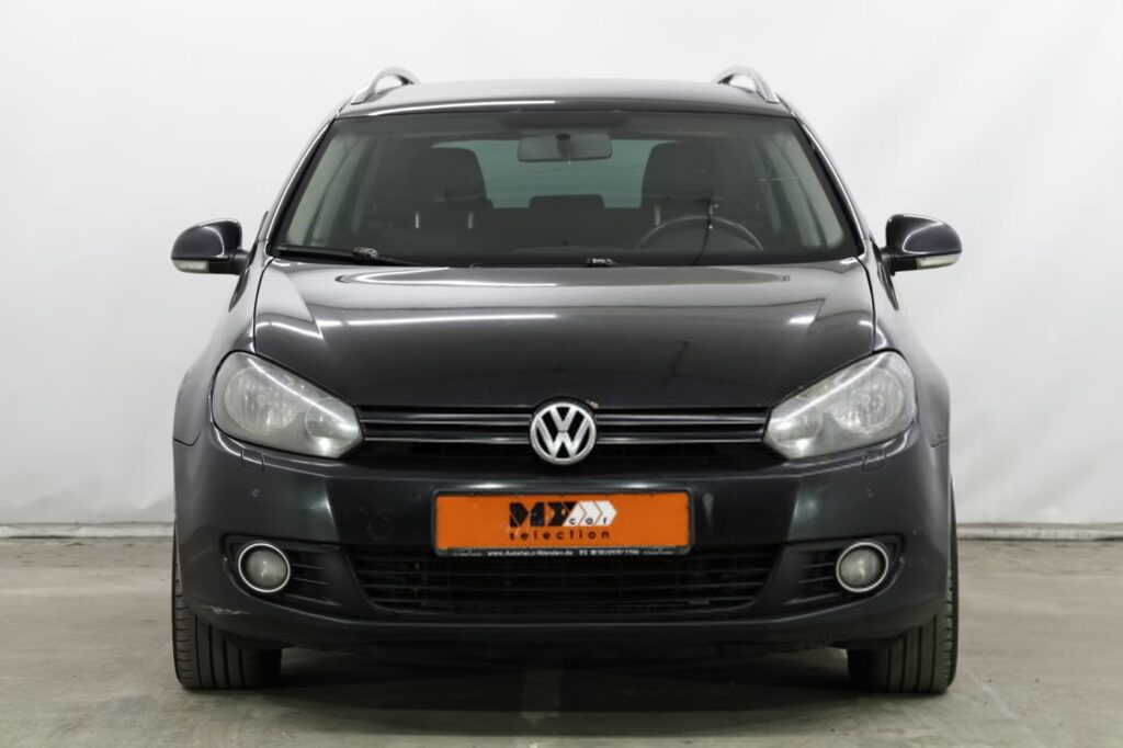 Volkswagen Golf VI
