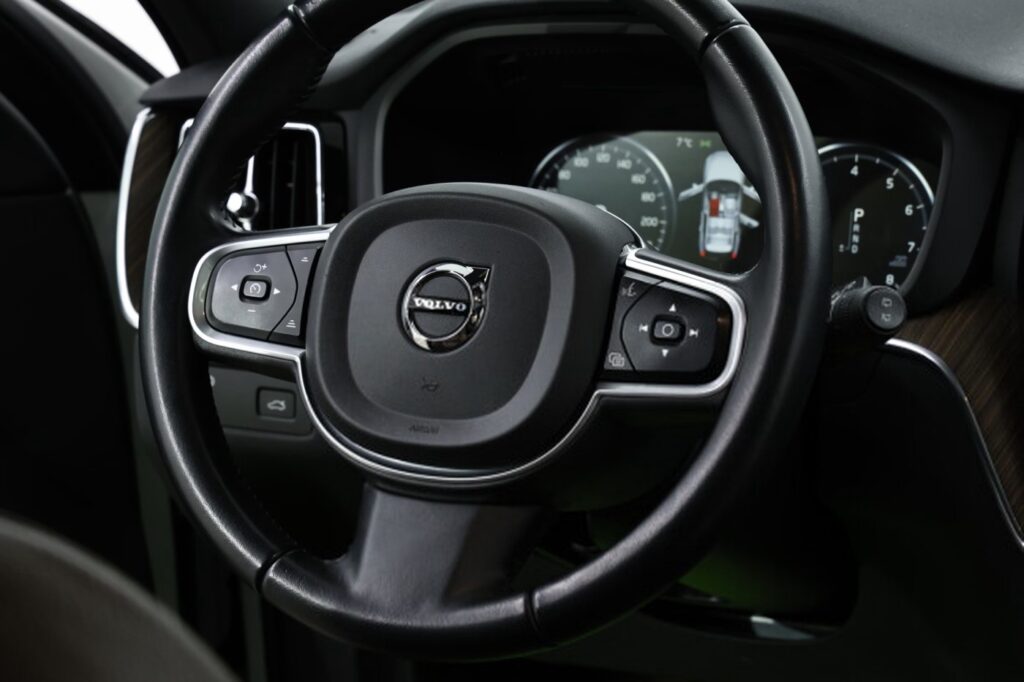 Volvo XC60 II