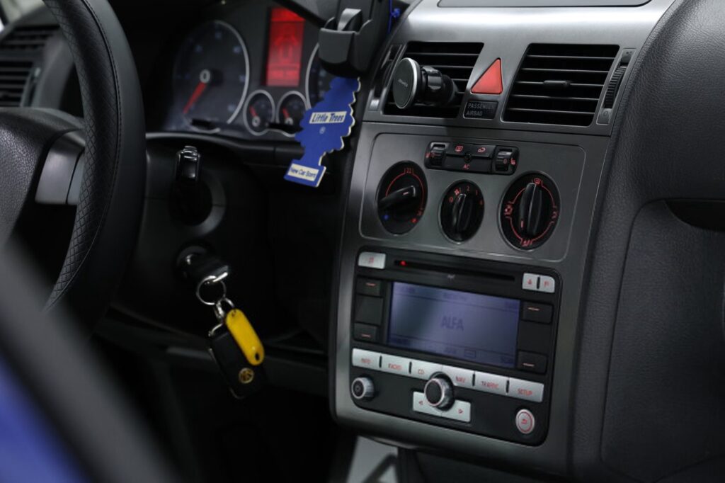 Volkswagen Touran I · Рестайлинг