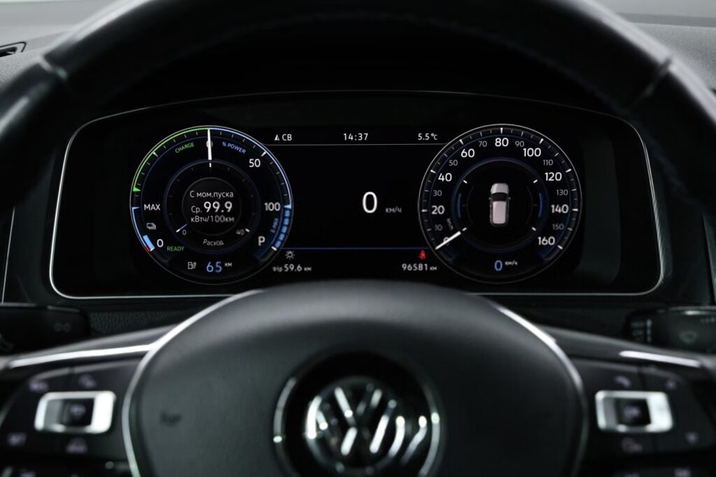 Volkswagen e-Golf VII · Рестайлинг