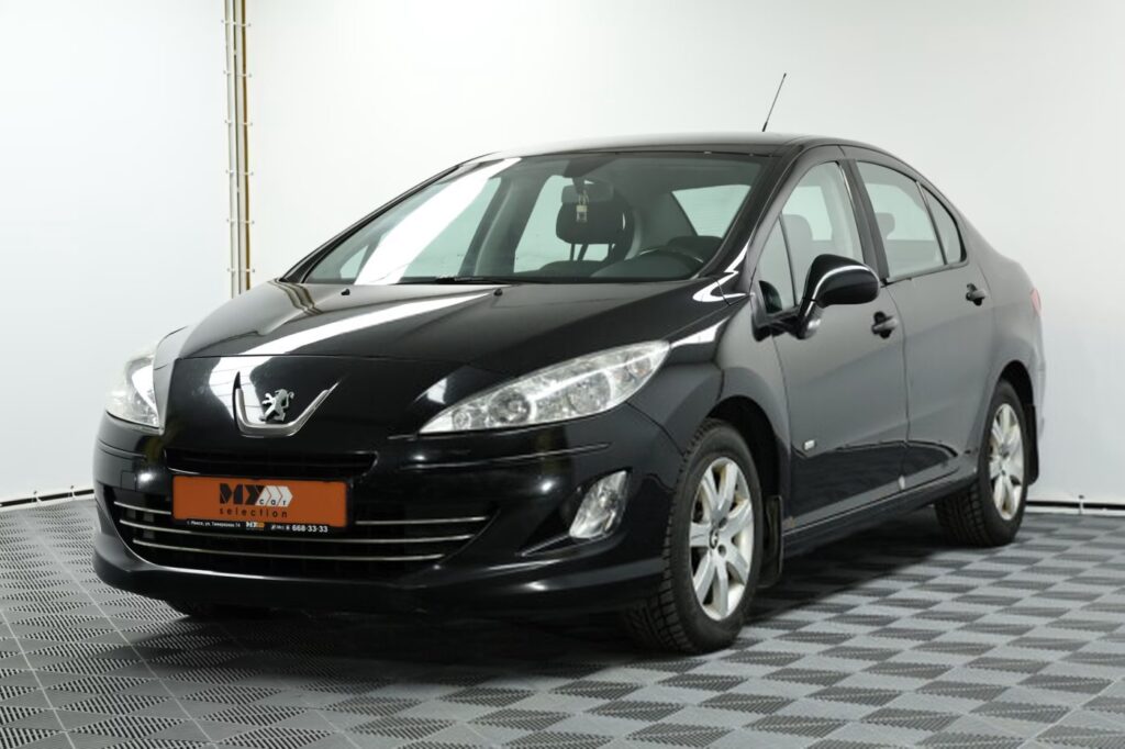 Peugeot 408 I