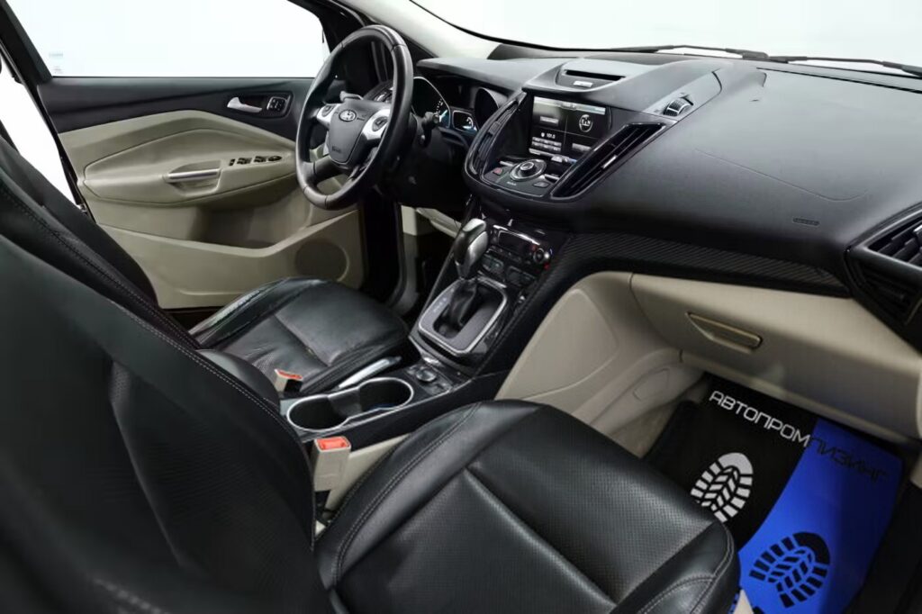 Ford Escape III