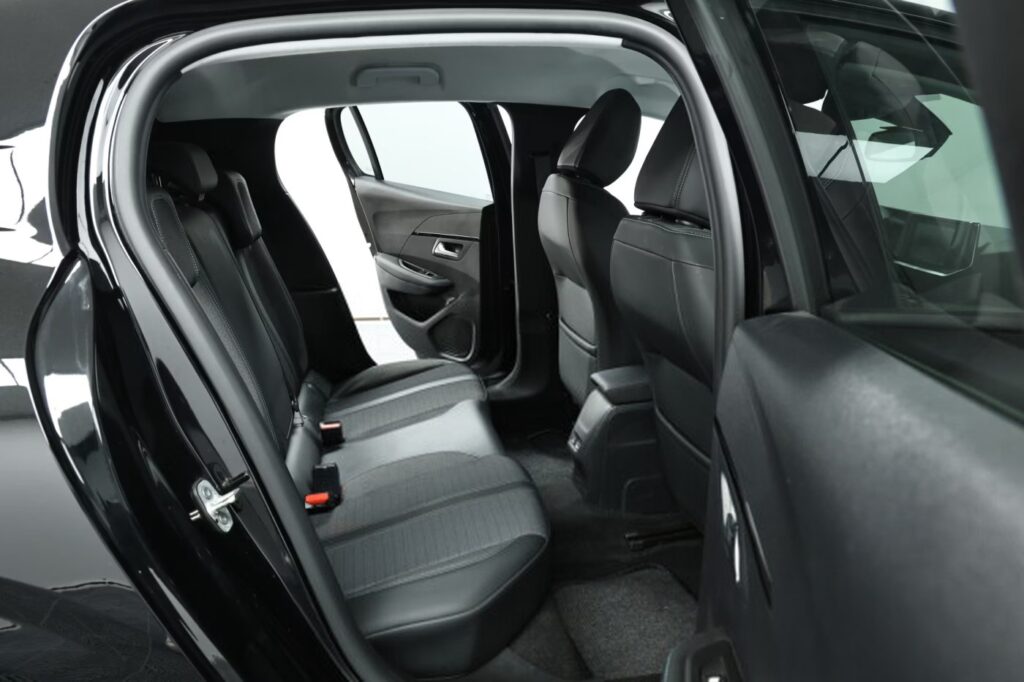 Peugeot 208 II