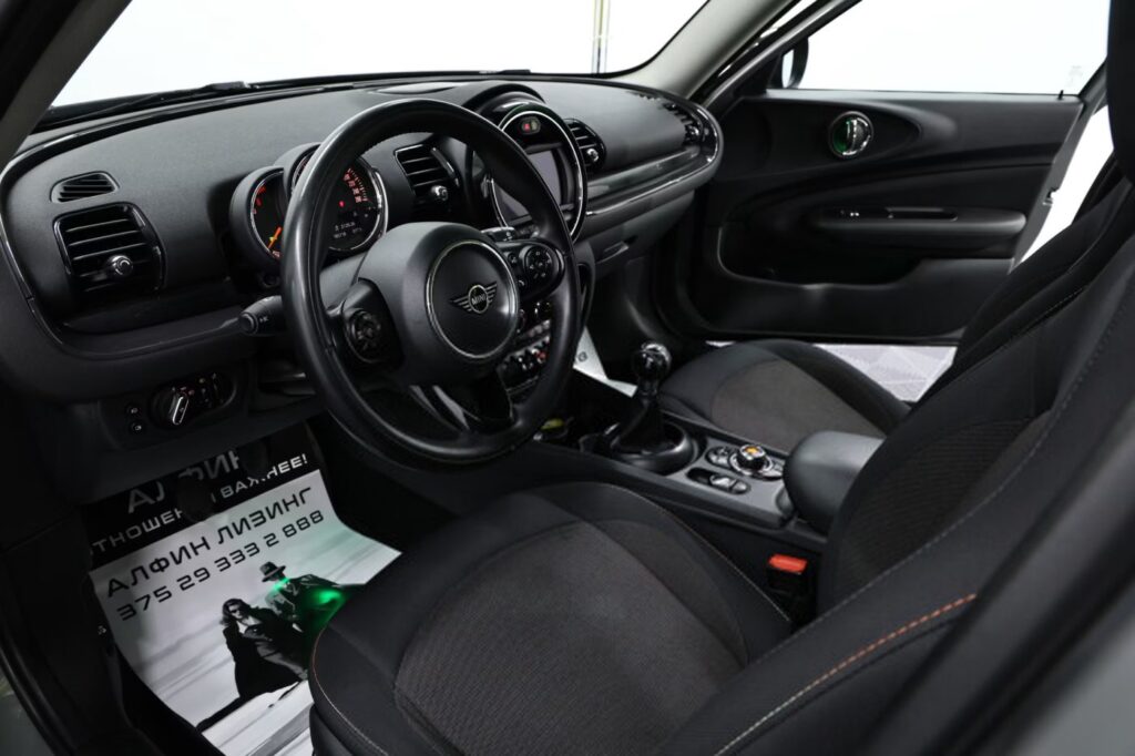 Mini Clubman F54