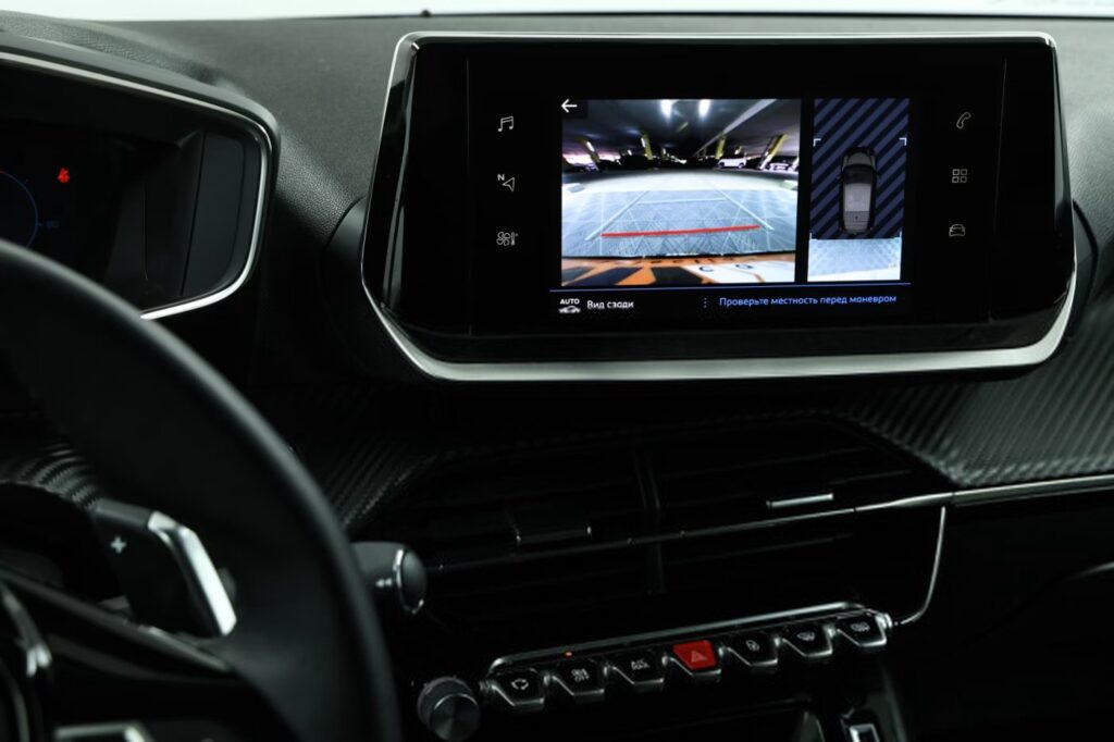 Peugeot 208 II