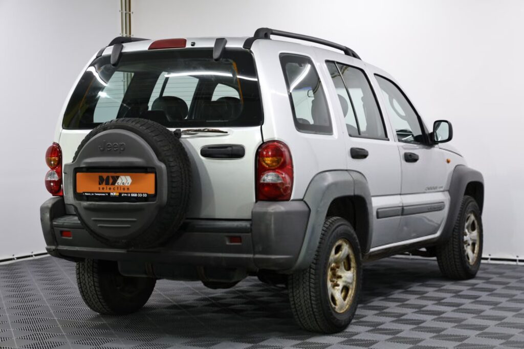 Jeep Cherokee KJ