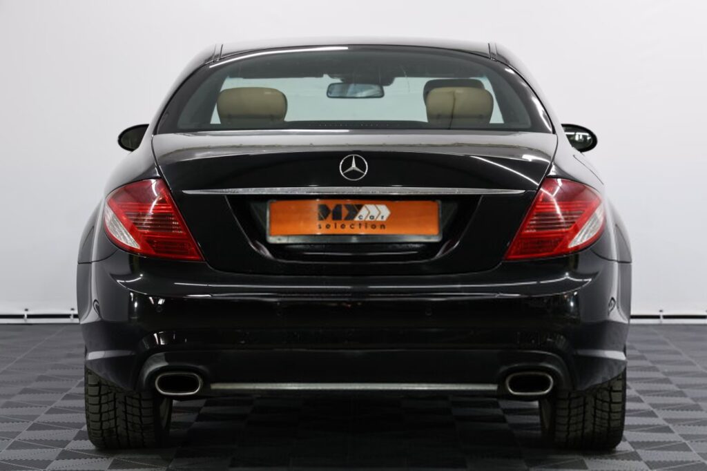 Mercedes-Benz CL C216