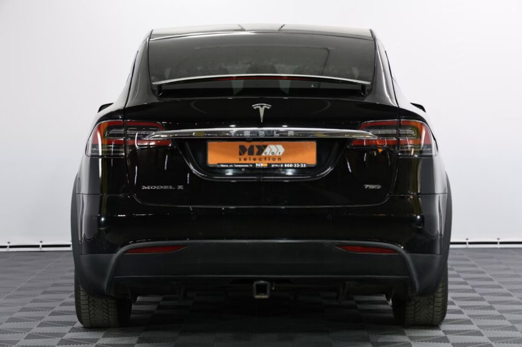 Tesla Model X I