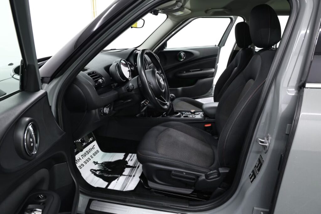 Mini Clubman F54