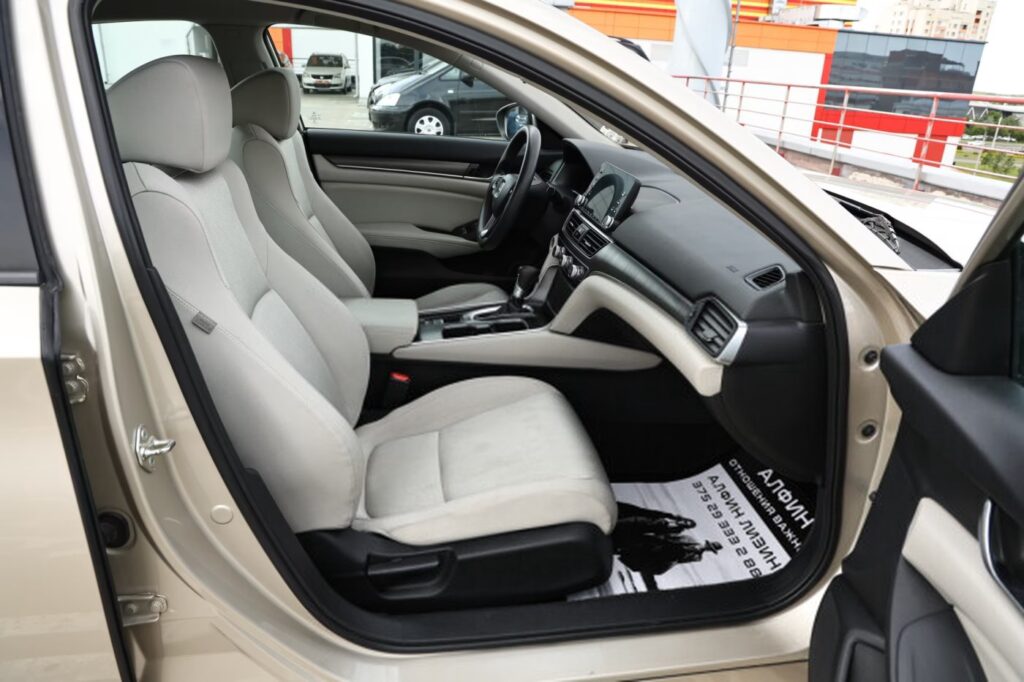 Honda Accord X