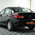 Peugeot 408 I