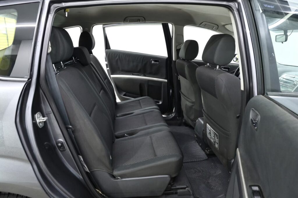 Toyota Corolla Verso II (AR10)