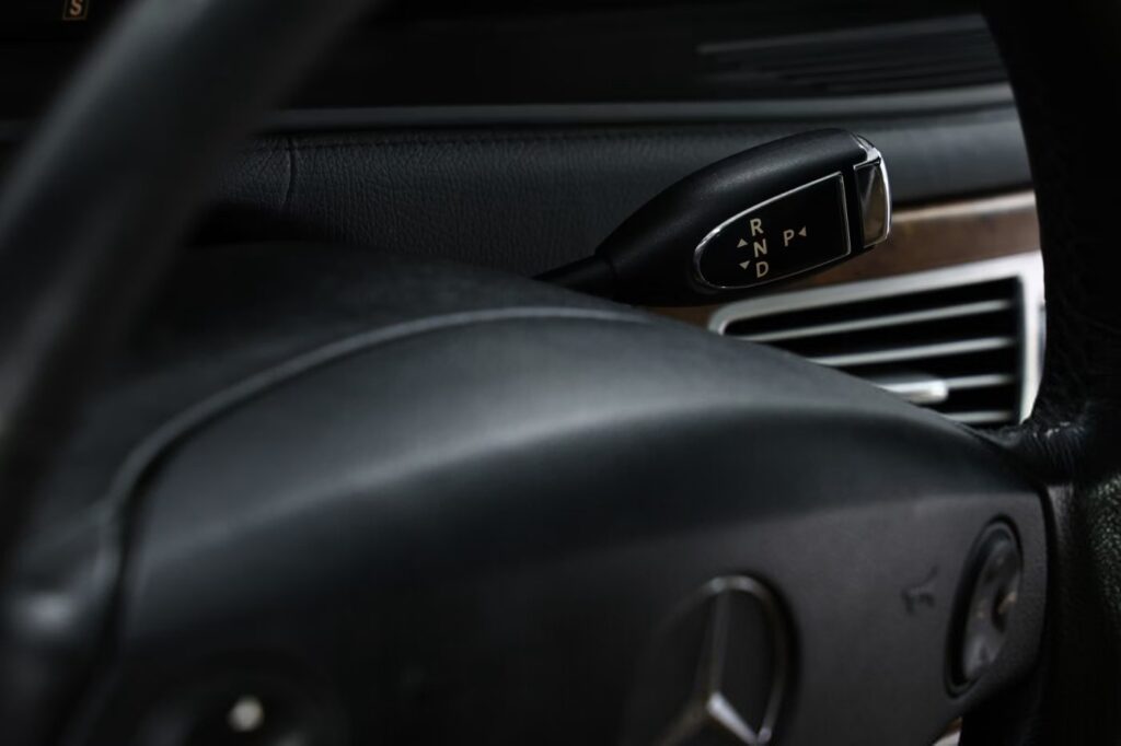Mercedes-Benz CL C216