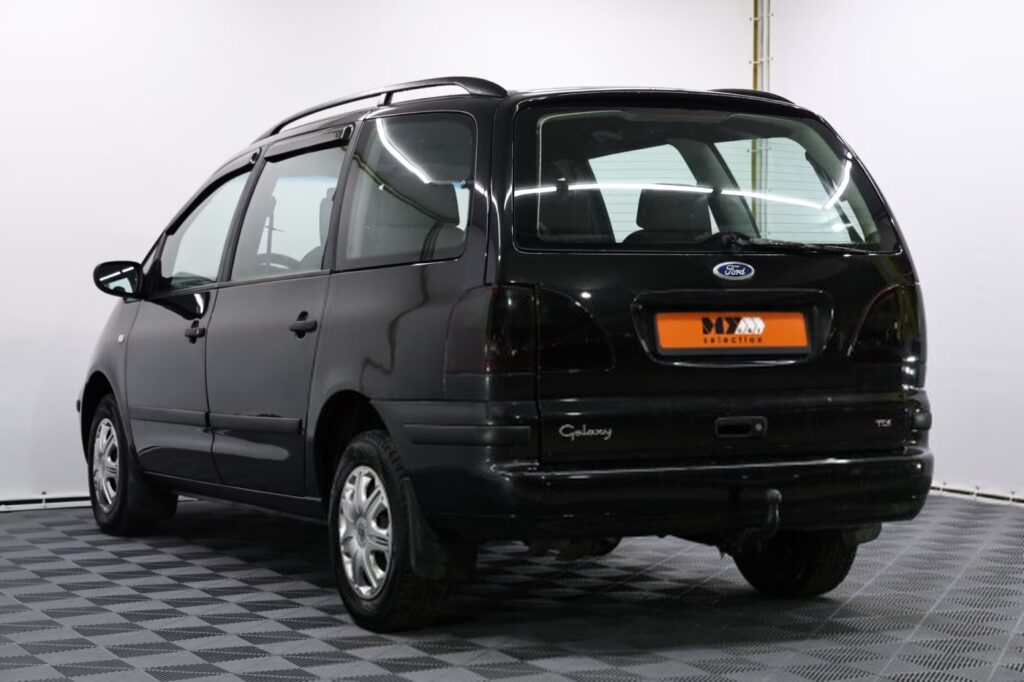 Ford Galaxy I · Рестайлинг