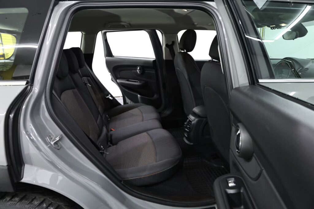 Mini Clubman F54