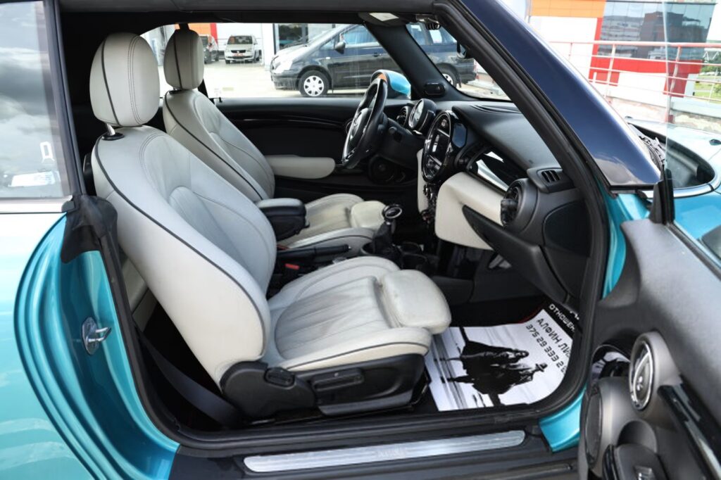 Mini Cabrio III · Рестайлинг
