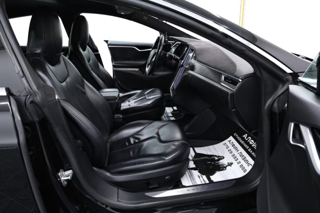 Tesla Model S I