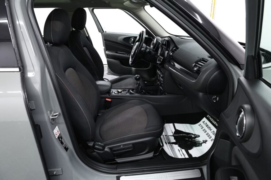 Mini Clubman F54