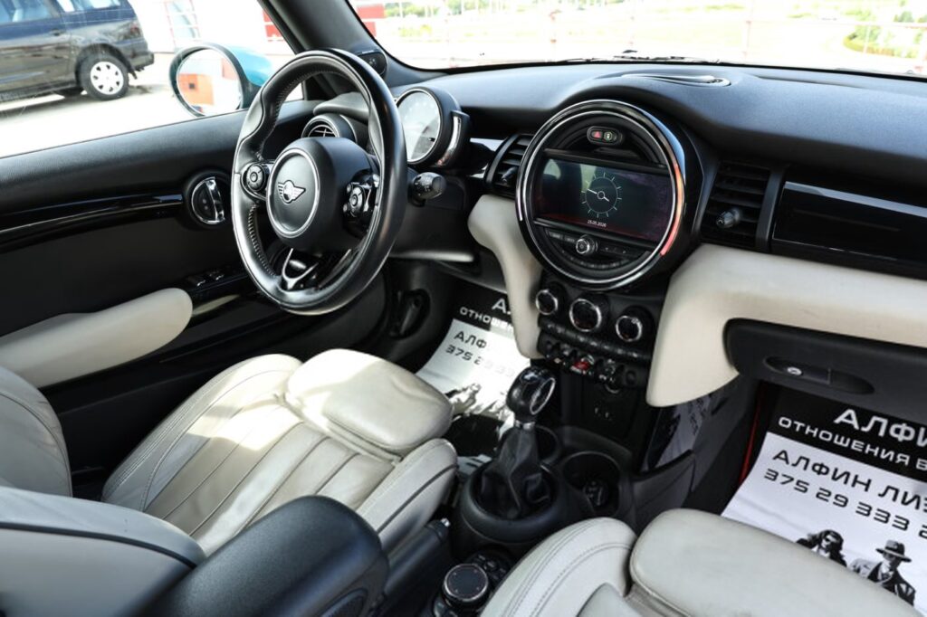 Mini Cabrio III · Рестайлинг
