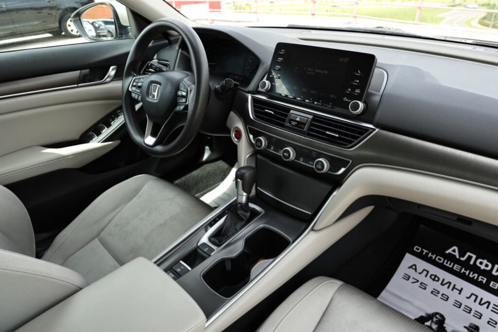 Honda Accord X