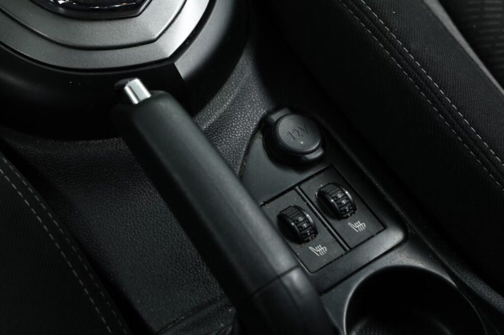 Peugeot 408 I