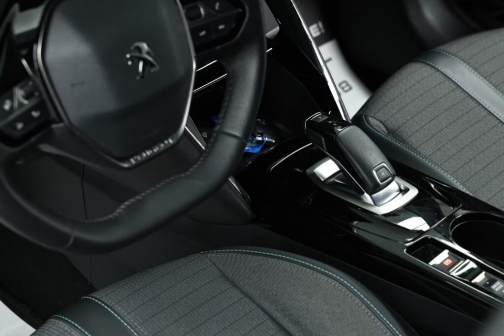 Peugeot 208 II