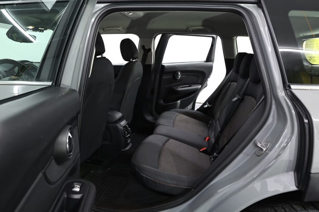 Mini Clubman F54