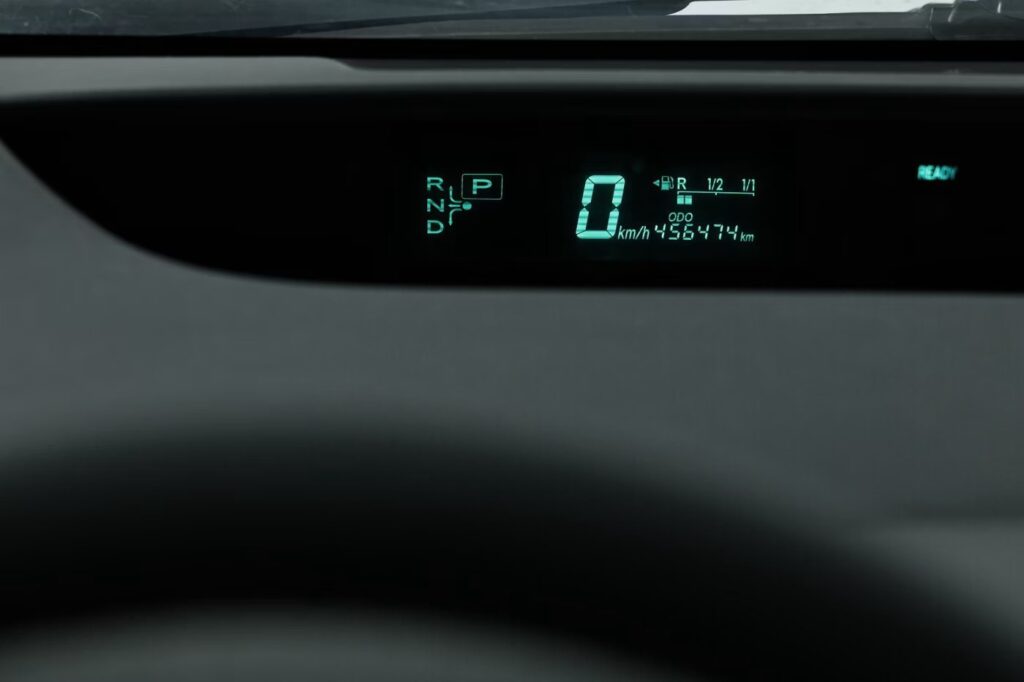 Toyota Prius II (XW20) · Рестайлинг