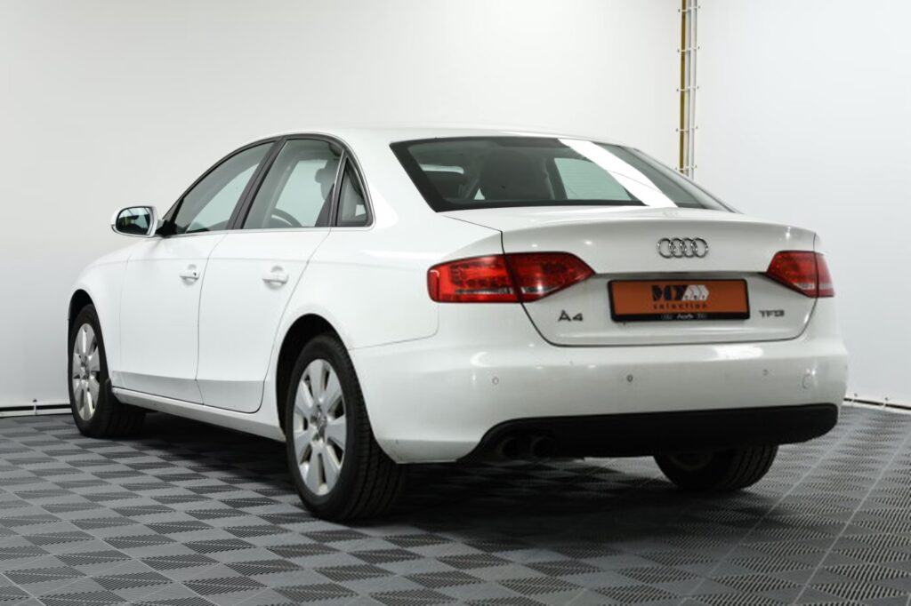 Audi A4 B8