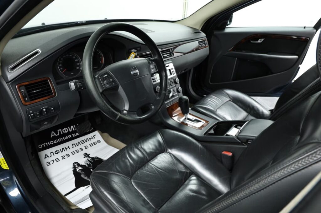 Volvo XC70 III