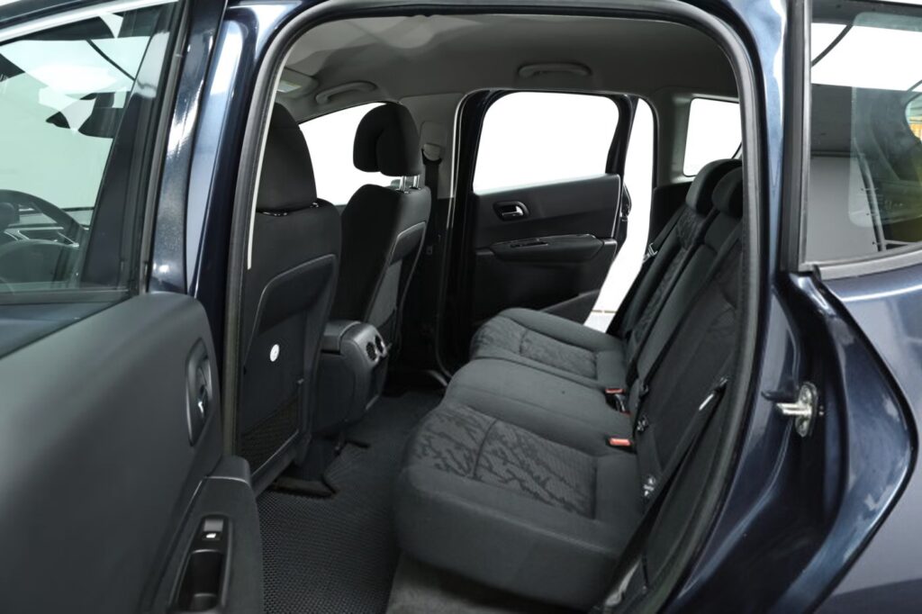 Peugeot 3008 I