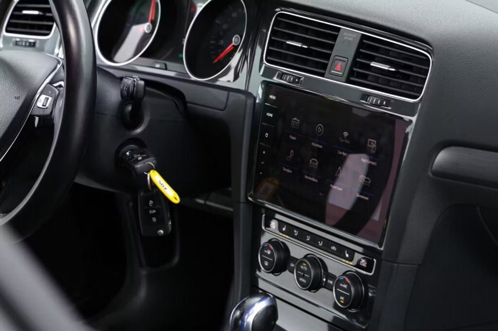 Volkswagen e-Golf VII · Рестайлинг