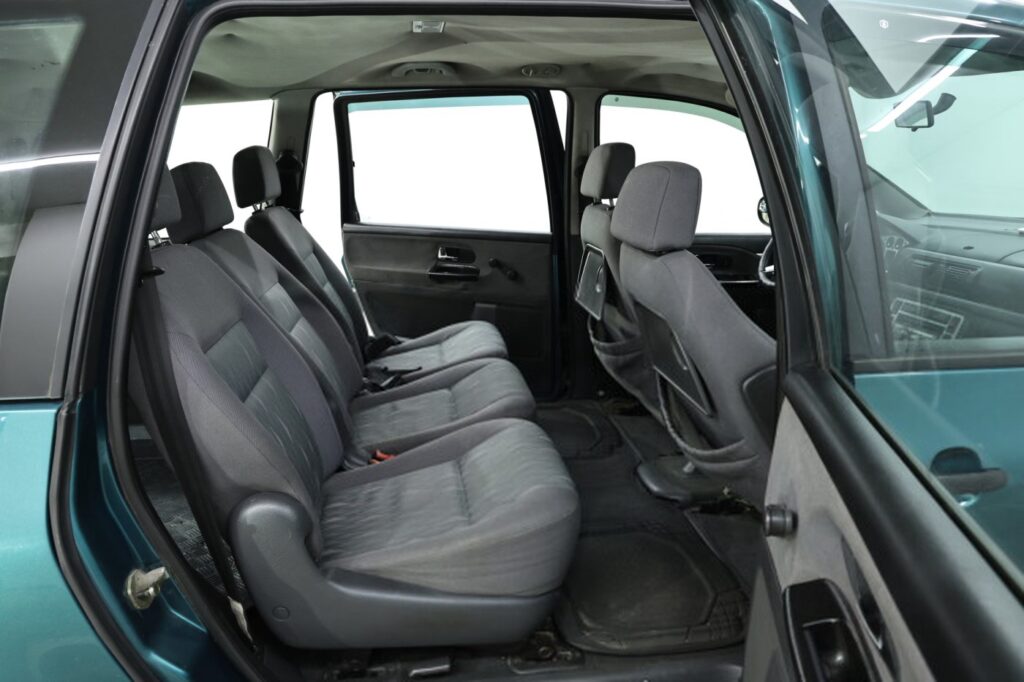 Ford Galaxy I · Рестайлинг